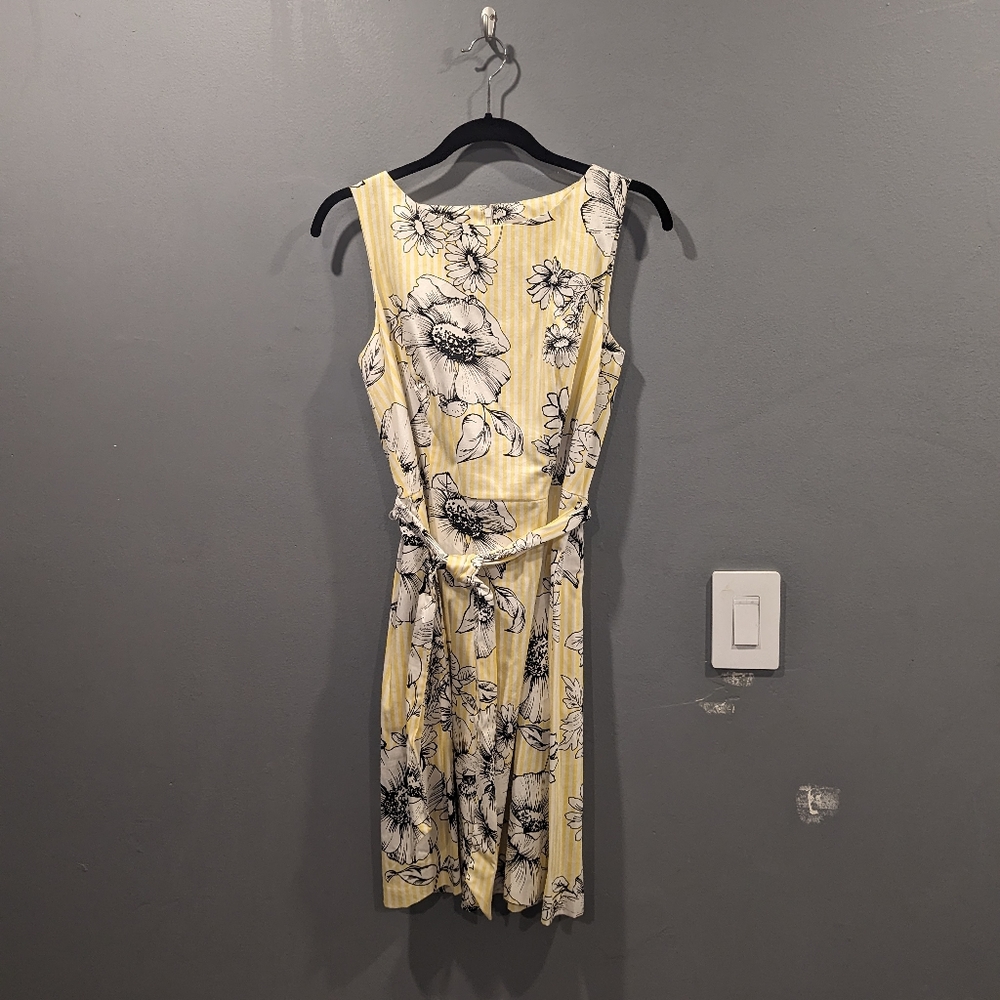 Anne Klein floral dress size 8